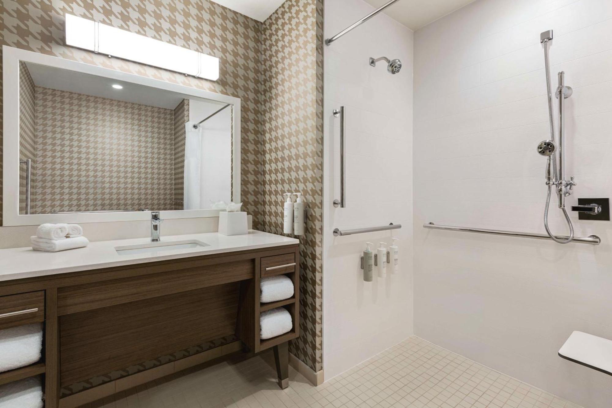Home2 By Hilton West End Avenue 3* Nashville